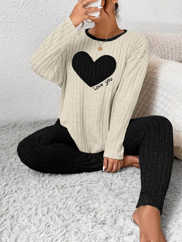 Plus Size Heart Fitted Long Sleeve And Long Pants Loungewear Set - Image 4