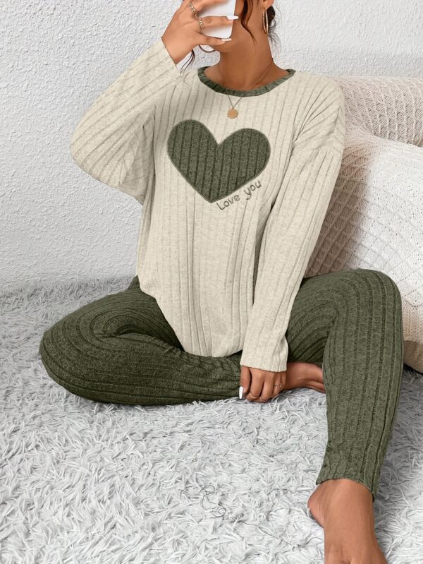 Plus Size Heart Fitted Long Sleeve And Long Pants Loungewear Set - Image 3