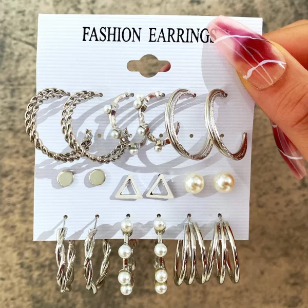 1Set Hot Selling Personalized Retro Pearl Heart Large Circle Earring Set for Women's Temperament Card Earrings Set Wholesale - Image 11