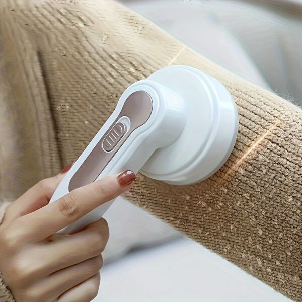 Fabric Shaver with One More Blade, Electric Lint Remover, USB Rechargeable Sweater Shaver, Power Lint Shaver, Fuzz Remover, Pilling Remover, Portable Hairball Trimmer for Clothes, Bedding, Furniture, Carpet, Sofa, Cleaning Supplies, Cleaning Gadgets