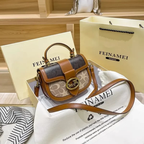 New minimalist and fashionable small handbag, contrasting color women's bag, high-end carriage crossbody bag, portable box bag - Image 29