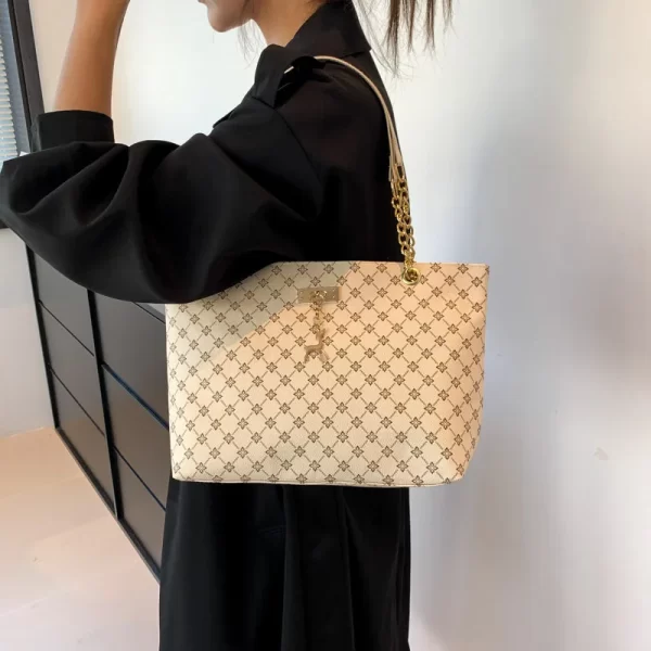 New Presbyopia Handbag Texture Soft Leather Large Capacity Tote Women Bag With Hanging Accessories Shoulder Bag - Image 4