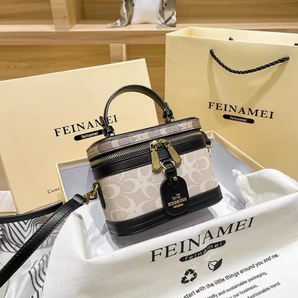 New minimalist and fashionable small handbag, contrasting color women's bag, high-end carriage crossbody bag, portable box bag - Image 28